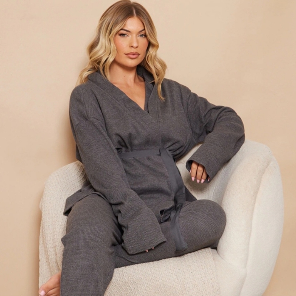 PrettyLittleThing PLT robe M dark gray charcoal waffle ribbed waist tie new $50